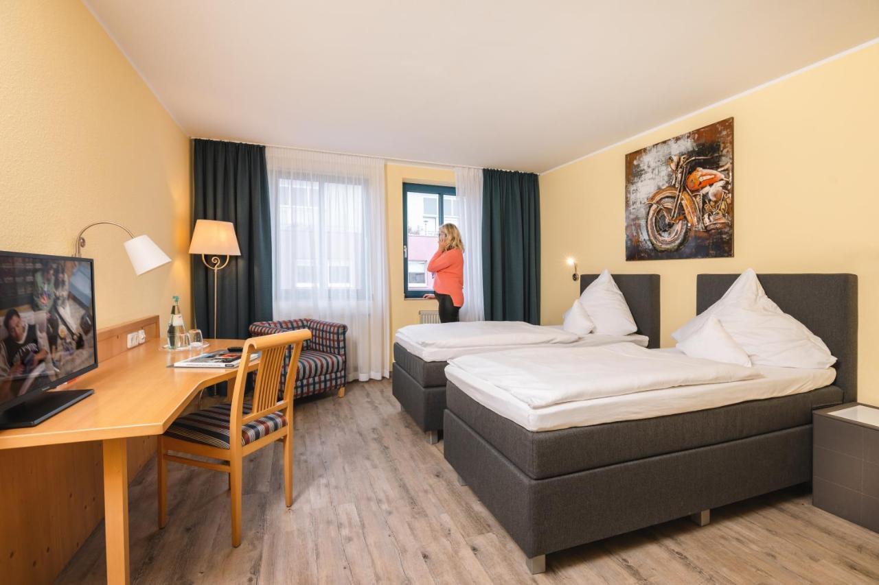 Hotel am Park Hückelhoven Buitenkant foto